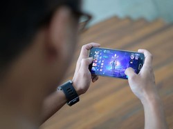 Pelanggan Tri Hobi Main ML Saat Libur Lebaran