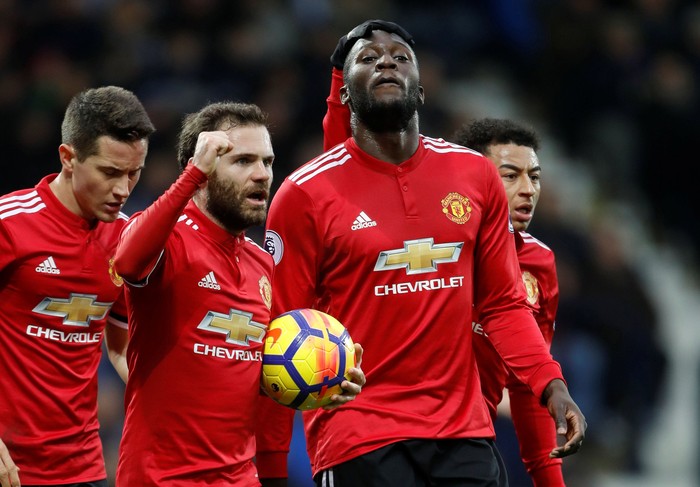 Lukaku Soccer Football - Premier League - West Bromwich Albion vs Manchester United - The Hawthorns, West Bromwich, Britain - December 17, 2017 Manchester United's Romelu Lukaku celebrates scoring their first goal with Juan Mata Action Images via Reuters/Carl Recine EDITORIAL USE ONLY. No use with unauthorized audio, video, data, fixture lists, club/league logos or