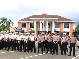 Polisi Amankan Sidang Vonis Terdakwa Penistaan Agama di Karawang