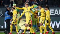 Foto: Serbuan Kura-kura Ninja dalam Perayaan Gol PSG