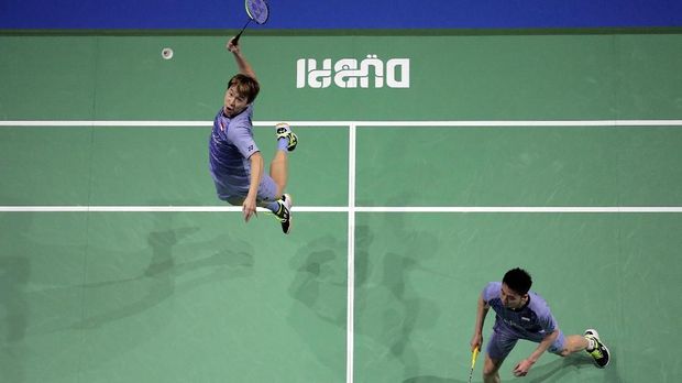 Pemain-pemain pelatnas Cipayung seharusnya merasa punya keistimewaan karena bisa berlatih melawan Kevin Sanjaya/Marcus Fernaldi Gideon setiap hari.