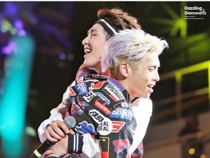 Foto: Kebersamaan Jonghyun dengan Member Shinee Sebelum Meninggal Bunuh Diri