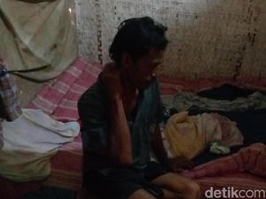 Kasihan! Keluarga ini Harus Tinggal di Gubuk Dekat Kamar Mandi Umum Kasihan! Keluarga ini Harus Tinggal di Gubuk Dekat Kamar Mandi Umum