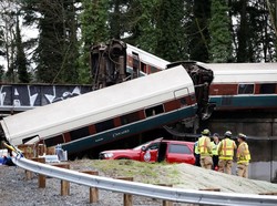 Tabrakan Maut Truk Sampah dan Kereta Angkut Kongres AS