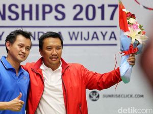 Menpora Buka Kejuaran Bulutangkis Yonex-Sunrise 2017