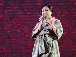Astrid Mulai Aktif di Atas Panggung Astrid Mulai Aktif di Atas Panggung