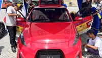 Foto: Mobil Listrik Karya Mahasiswa ITS yang akan Dijajal Jokowi