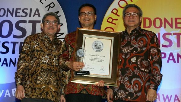 Bank Mandiri Raih Most Trusted Companies 2017