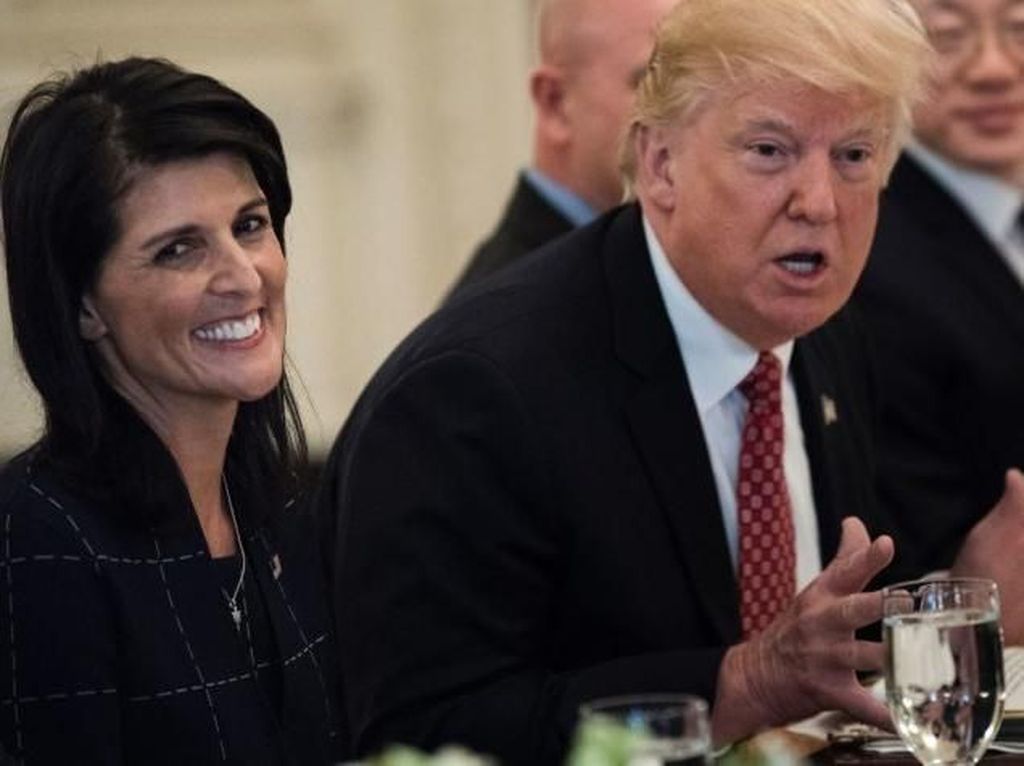 Eks Anak Buah Bakal Tantang Trump dalam Nominasi Capres AS 2024 Eks Anak Buah Bakal Tantang Trump dalam Nominasi Capres AS 2024