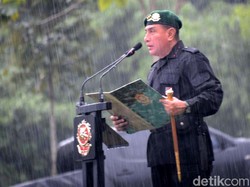 Termasuk Letjen Edy, Ini Daftar 16 Pati TNI yang Batal Mutasi