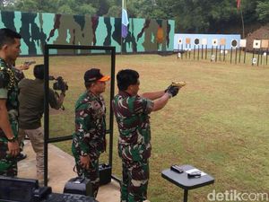 Dor Dor Dor! Begini Aksi Panglima TNI Tembakkan 23 Peluru
