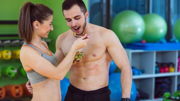 Mau Punya Badan Sehat dan Berotot? Ini 8 Makanan yang Perlu Rutin Dikonsumsi