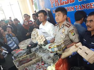 100 Kg Bahan Peledak dan 4 Ribu Petasan Disita, 2 Pelaku Ditangkap