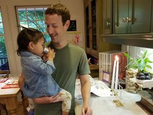 5 Potret Mark Zuckerberg Bersama Putri Sulungnya, Max 5 Potret Mark Zuckerberg Bersama Putri Sulungnya, Max