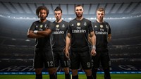 Jersey keempat Real Madrid ini mirip dengan jersey kedua mereka yang punya warna dasar hitam dengan garis biru langit. Tapi bedanya jersey khusus Madrid ini  hanya bisa dipakai di game FIFA (dok.EA Sports)