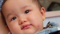 Gemas Banget Lihat Pipi Chubby Sheva, Putri Bungsu Ussy-Andhika