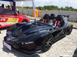 Tak Hanya Mobil Listrik, ITS Juga Pamer Super Car ke Jokowi