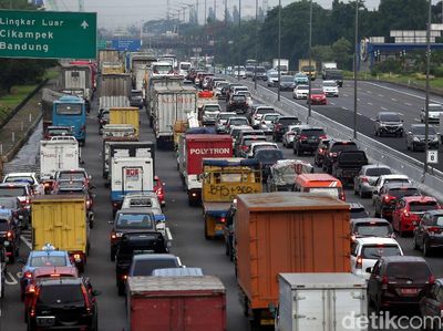 Cegah Macet, Truk Dilarang Masuk Tol Saat Libur Natal