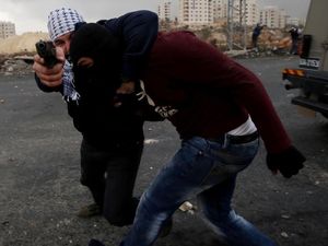 Kisah Mustaribeen, Intel Penyusup Demonstran Palestina