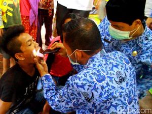 4 Gejala Penyakit Difteri dan Pencegahannya 4 Gejala Penyakit Difteri dan Pencegahannya
