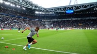 Meski kini baru berusia 19 tahun, akun Instagramnya (@k.mbappe29) sudah memiliki 5,5 juta follower. (Richard Heathcote/Getty Images)