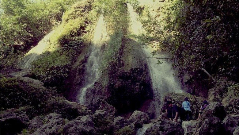 Foto: Air terjun Srigethuk di Yogyakarta (Sandi Noor/dTraveler) Foto: Air terjun Srigethuk di Yogyakarta (Sandi Noor/dTraveler)