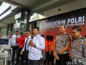 Komplotan Karawang Bikin Kelas Pemalsuan Uang Seharga Rp 3 Juta