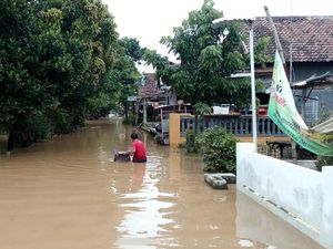 Desa ini Jadi Langganan Banjir Selama 53 Tahun, Begini Ceritanya