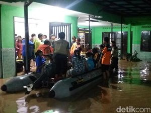 11 Desa di Jombang Terendam Banjir, Ratusan Warga Diungsikan