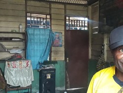 Cerita Warga Bomopay di Papua, Menanti Listrik Setelah 25 Tahun