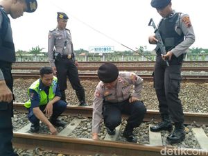 Jelang Nataru, Keamanan Jalur KA di Grobogan Dicek