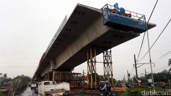 Pembangunan Flyover Cipinang Lontar Capai 70 Persen