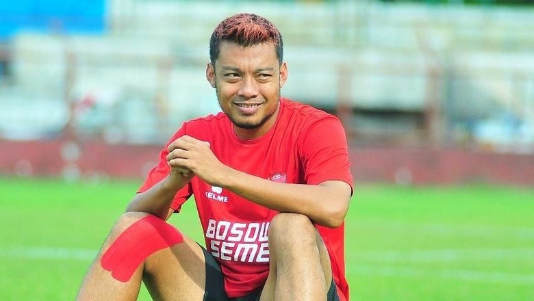 Hamka Hamzah Bantah Sudah Deal dengan Madura United Hamka Hamzah Bantah Sudah Deal dengan Madura United