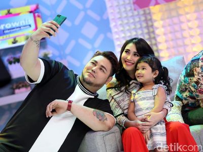 Ivan Gunawan Makin Lengket dengan Ayu Ting Ting