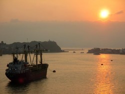 Sunset Cantik dari Kota Pelabuhan Taiwan