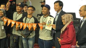 Bos Xiaomi Ultah, Mi Fans Indonesia: We Love Lei Jun