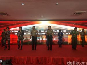 Kapolda Metro: TNI-Polri Solid Jaga Keamanan Saat Natal-Tahun Baru Kapolda Metro: TNI-Polri Solid Jaga Keamanan Saat Natal-Tahun Baru