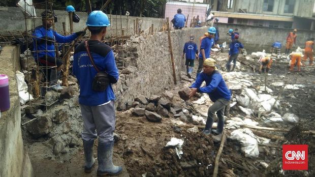 Was-was Menunggu Musim Banjir di Balik Tanggul Baswedan