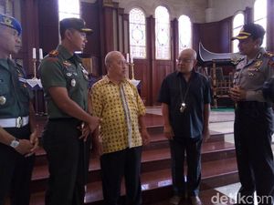 Amankan Natal, Polisi Pasang Metal Detector di Beberapa Gereja di Solo