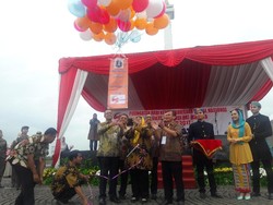 Resmikan KLJ, Anies: Kalau Ada Lansia ke Bank, Nomor Satukan