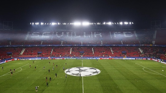 Fans MU Protes Harga Tiket di Sevilla