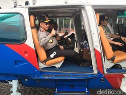 Naik Heli, Kapolri Cek Jalur Mudik di Cikopo dan Brebes
