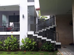 Pengacara Ditangkap, Jaksa Sita Rumah Mewah di Cilandak