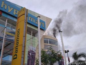 Asap Membubung dari Depok Town Square, Ini yang Sebenarnya Terjadi