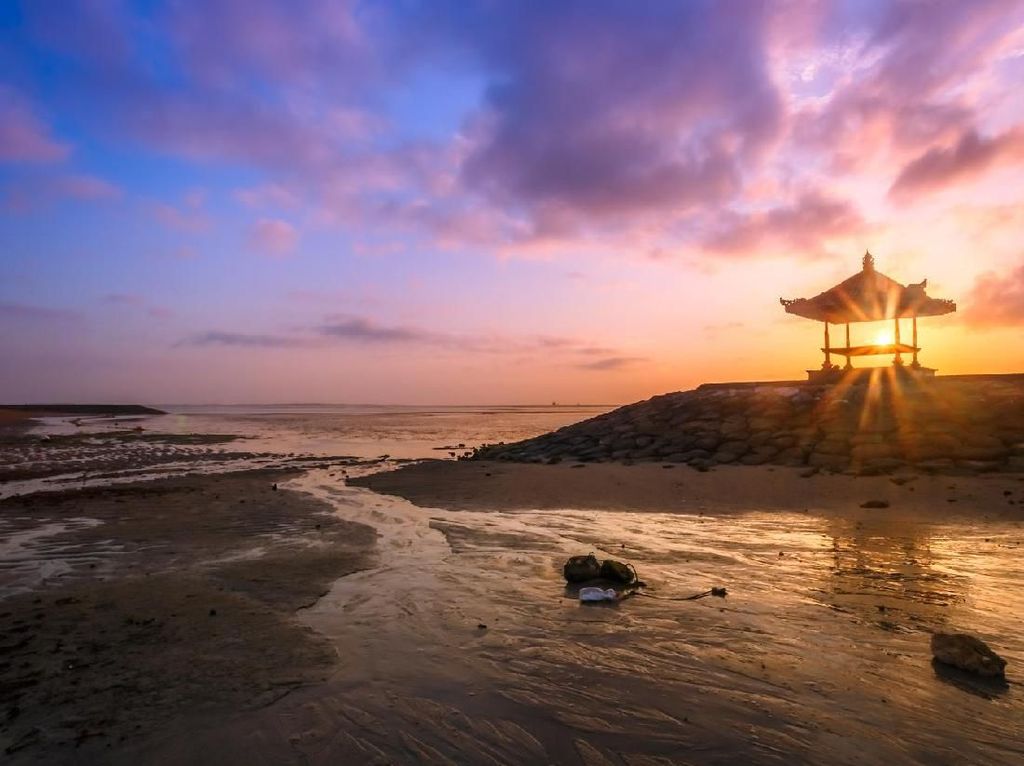 Pantai Sanur: Rute, Tiket Masuk, Kuliner hingga Wisata Terdekat Pantai Sanur: Rute, Tiket Masuk, Kuliner hingga Wisata Terdekat