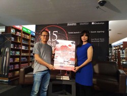 Rayakan 15 Tahun Terbit, Novel Cantik Itu Luka Hadir Lebih Spesial