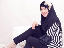 Kesedihan Okie Agustina Ditinggal Pergi Ibunda untuk Selamanya