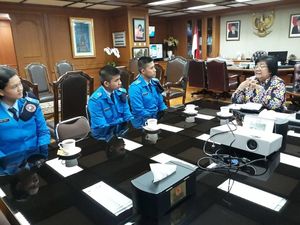 Nasihat Menteri Siti ke Siswa Taruna Nusantara: Jadilah Pribadi Jujur!