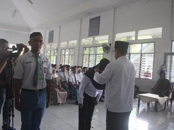 Pelajar Ikut Sekolah Kebangsaan, Gus Ipul: Mereka Pemimpin Masa Depan