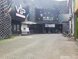 Diduga Sediakan Tari Telanjang, Karaoke di Malang Digerebek Polisi